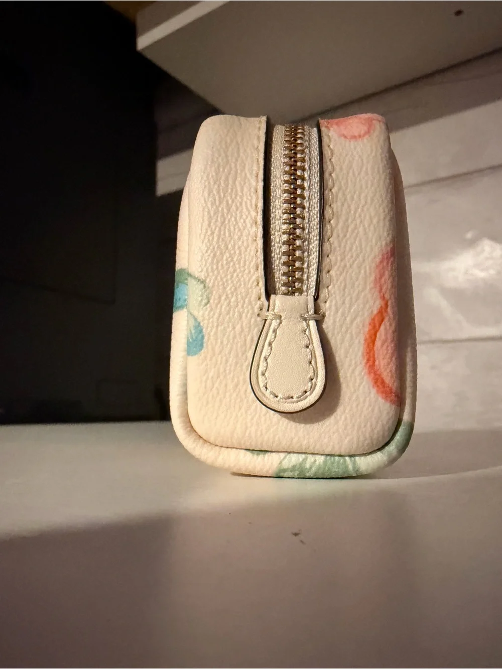 C8706 Coach mini boxy cosmetic pouch